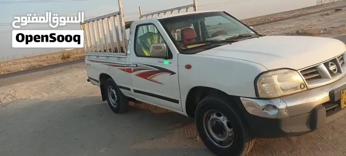 Nissan Pickup 2015 photo 4
