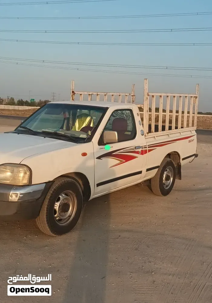 Nissan Pickup