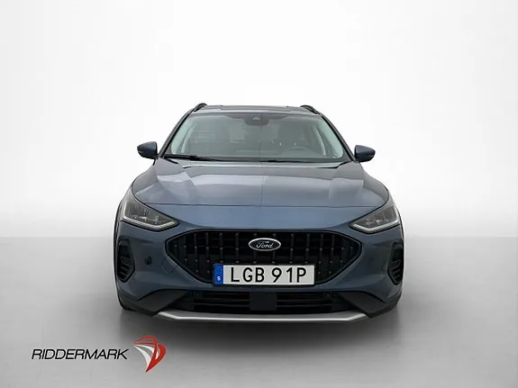 Ford Focus 2023 photo 2
