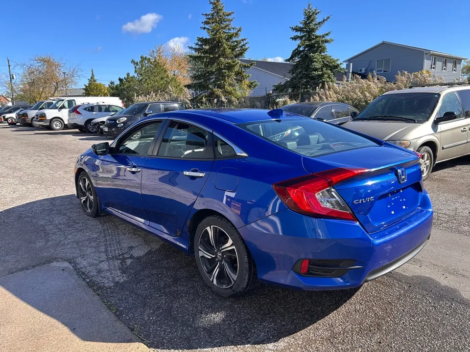 Honda Civic 2016 photo 2