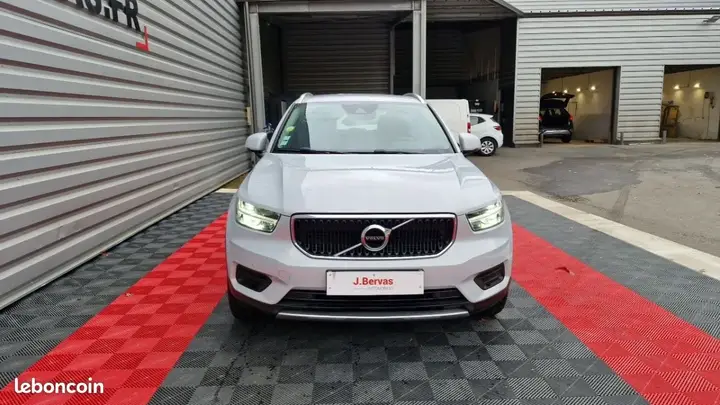 Volvo Xc40 2020 photo 2