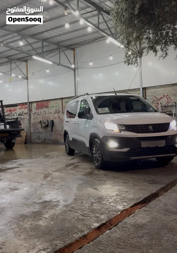 Peugeot Rifter 2023 photo 3