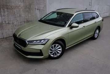 Skoda Superb 2025 photo 2