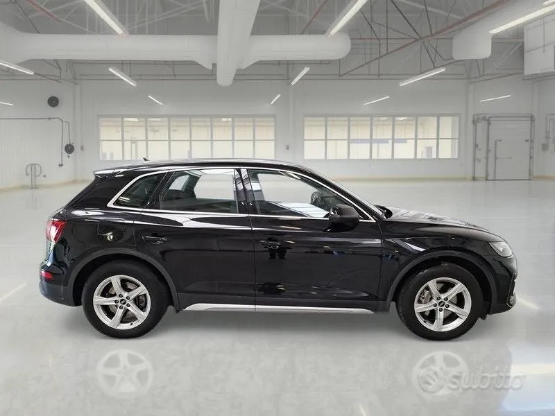 Audi Q5 2022 photo 3