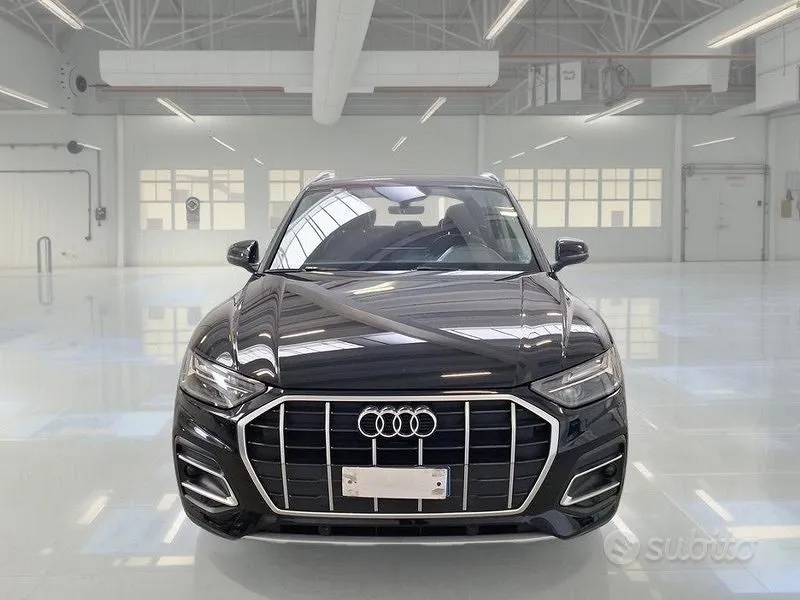 Audi Q5 2022 photo 2