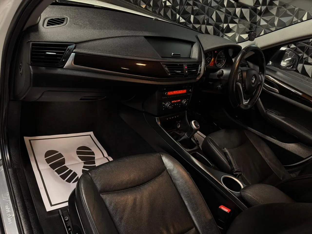 BMW X1 2014 photo 2