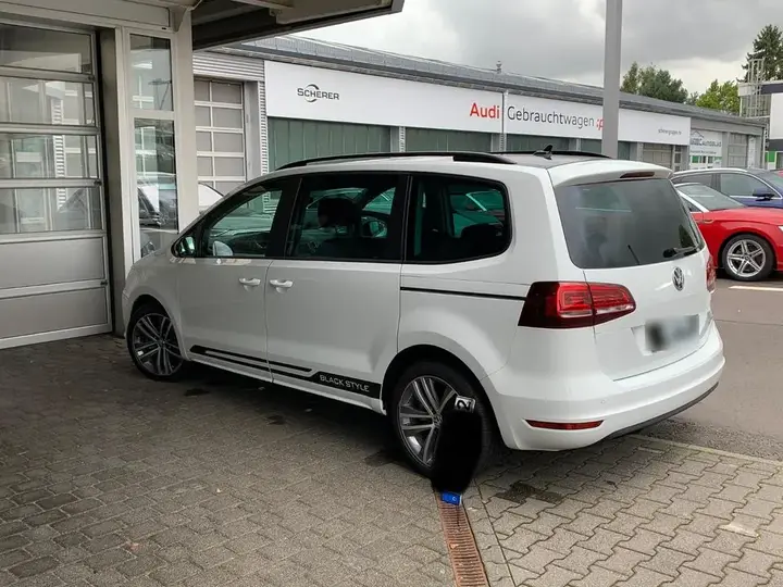 Volkswagen Sharan