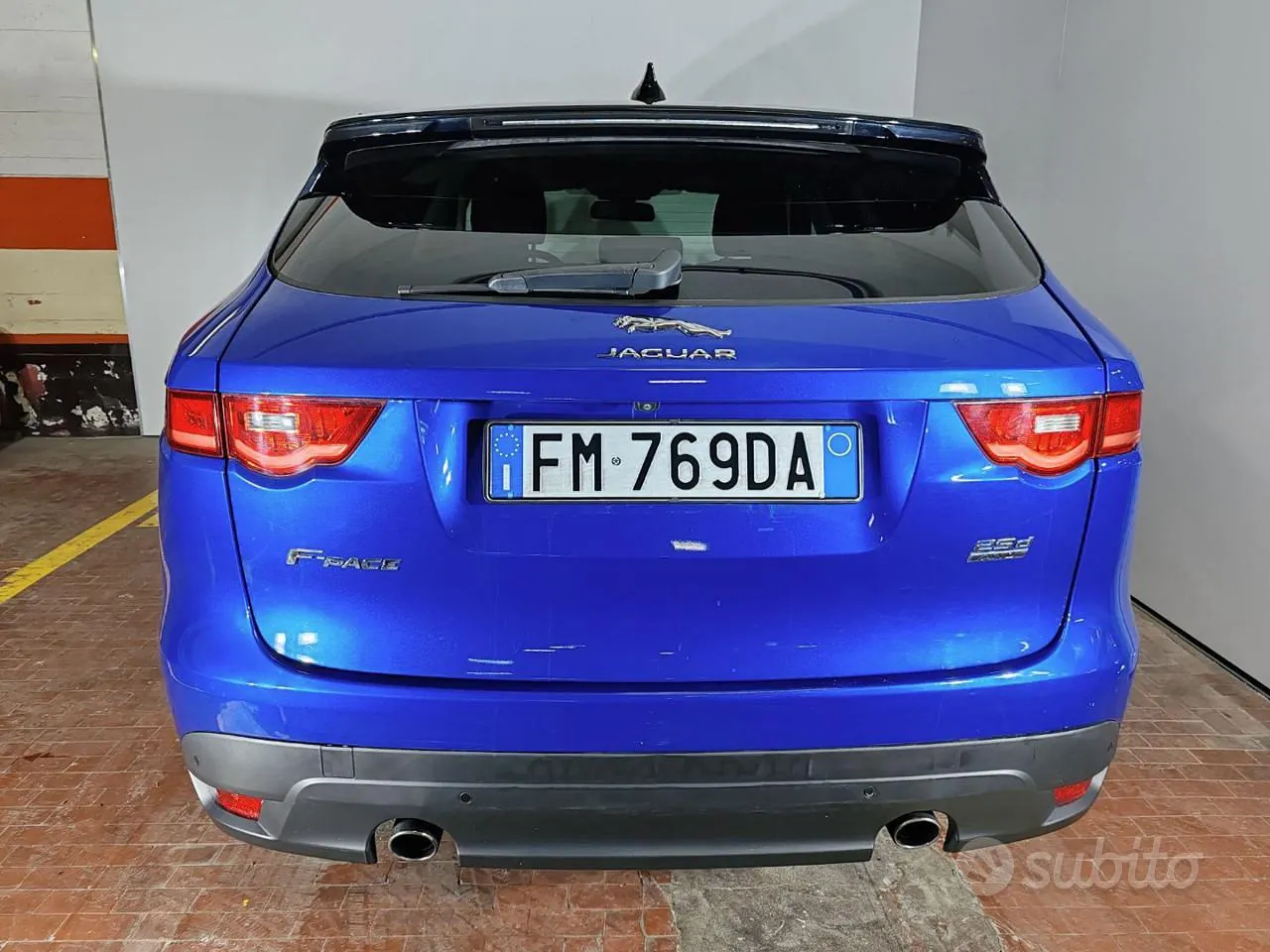 Jaguar F-Pace 2017 photo 5