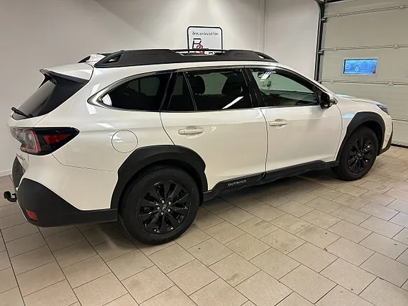 Subaru Outback 2024 photo 3