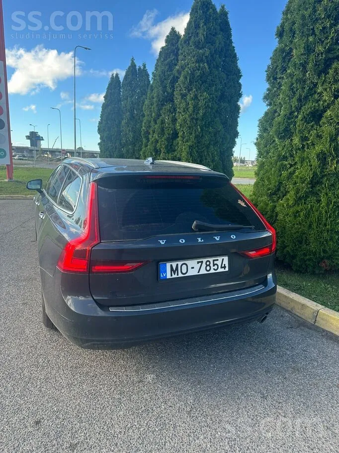 Volvo V90 2017 photo 2