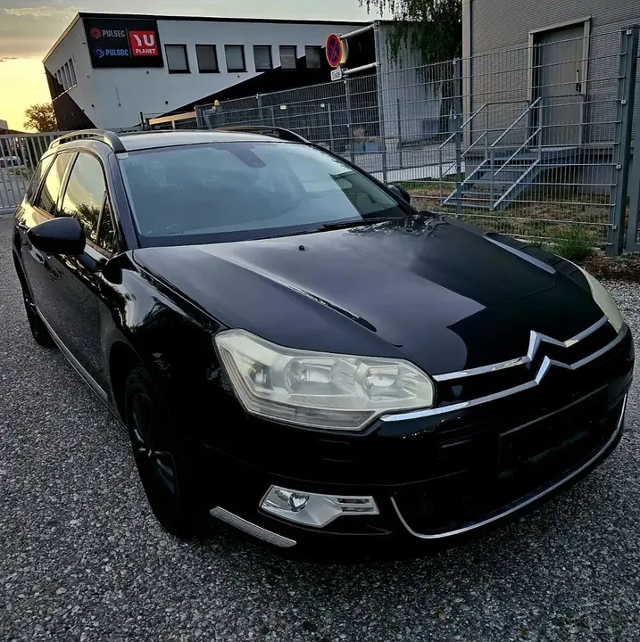 Citroen C5 2010 photo 2