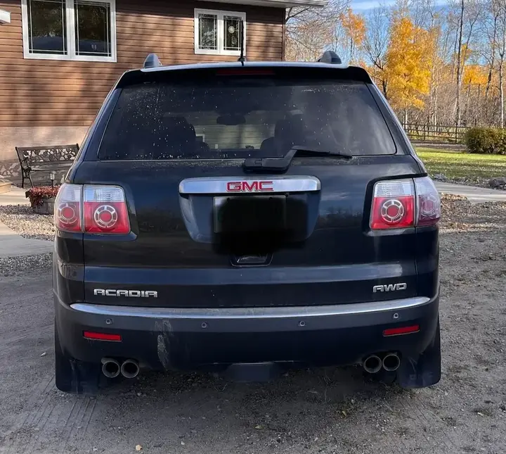 GMC Acadia 2012 photo 4