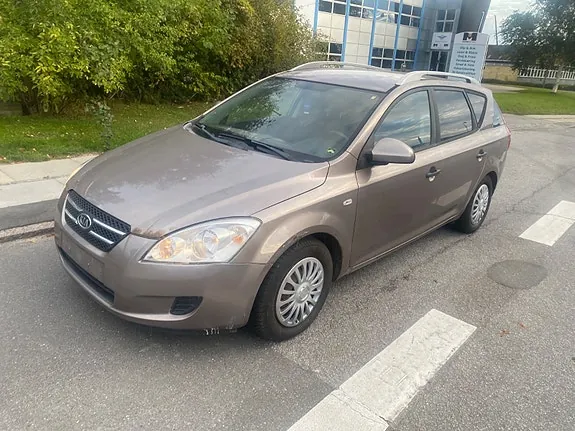 Kia Ceed 2008 photo 4