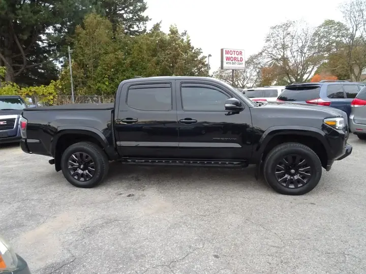 Toyota Tacoma 2021 photo 5