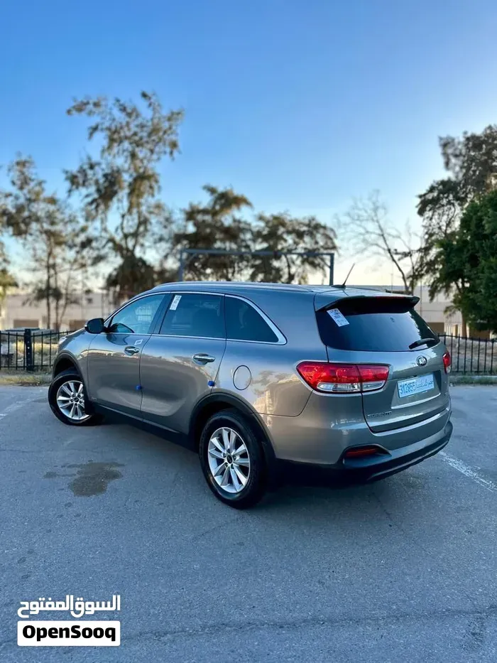Kia Sorento 2017 photo 2