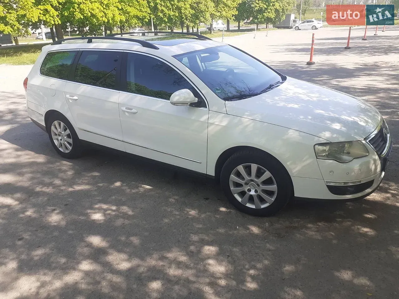 Volkswagen Passat 2009 photo 3