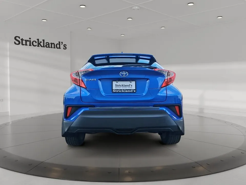 Toyota C-Hr 2019 photo 3