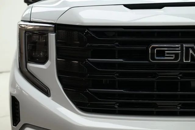 GMC Sierra 1500 2025 photo 3