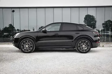 Porsche Cayenne 2023 photo 3