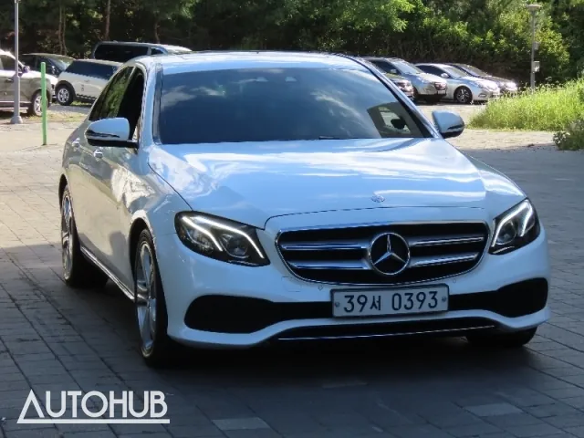 Mercedes-Benz E-Class 2016 photo 2