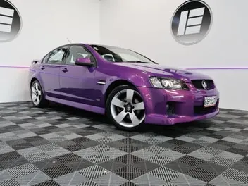 Holden Commodore 2007 photo 2