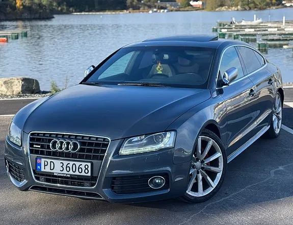 Audi A5 2010 photo 3