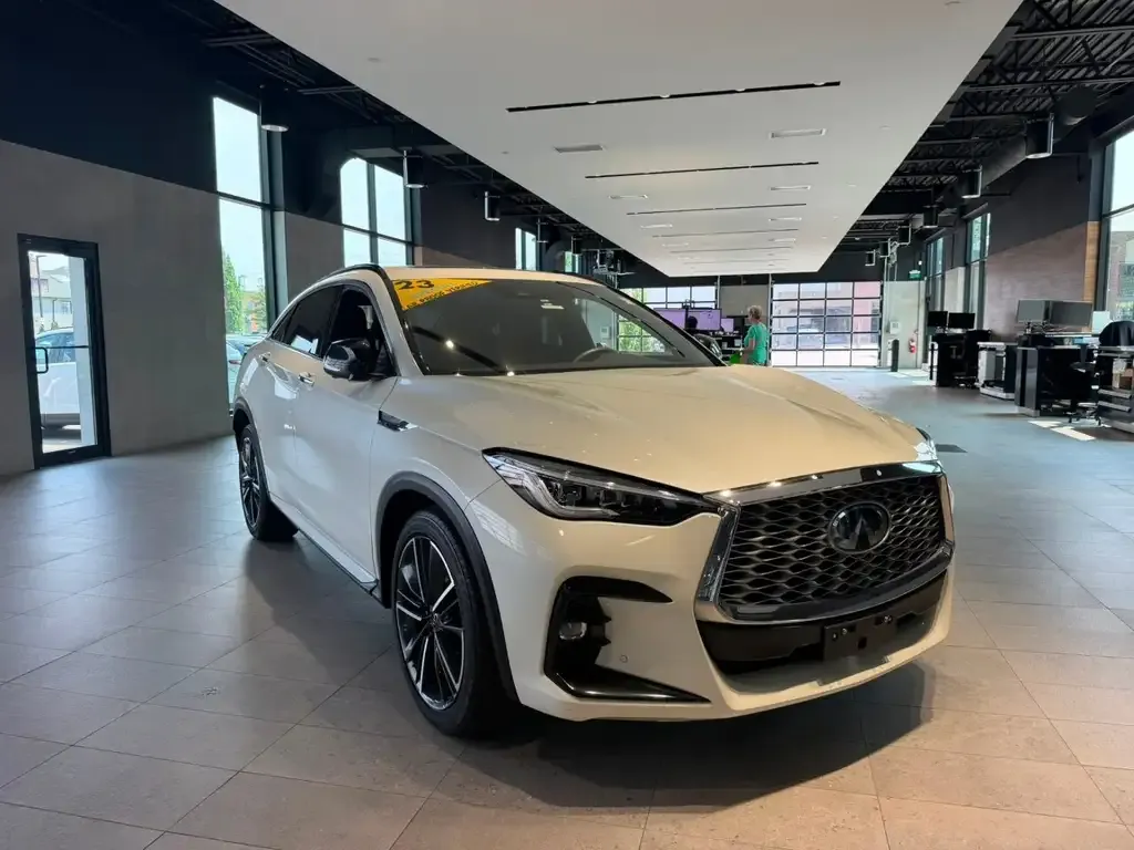 Infiniti Qx55