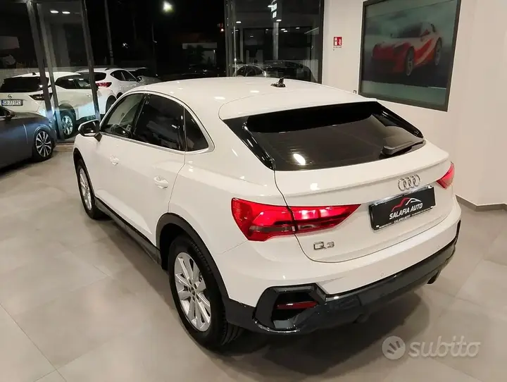 Audi Q3 2021 photo 3