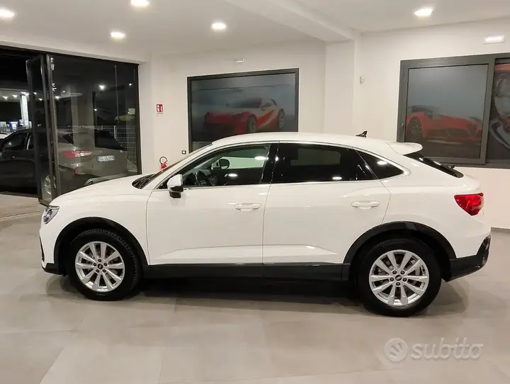Audi Q3 2021 photo 4
