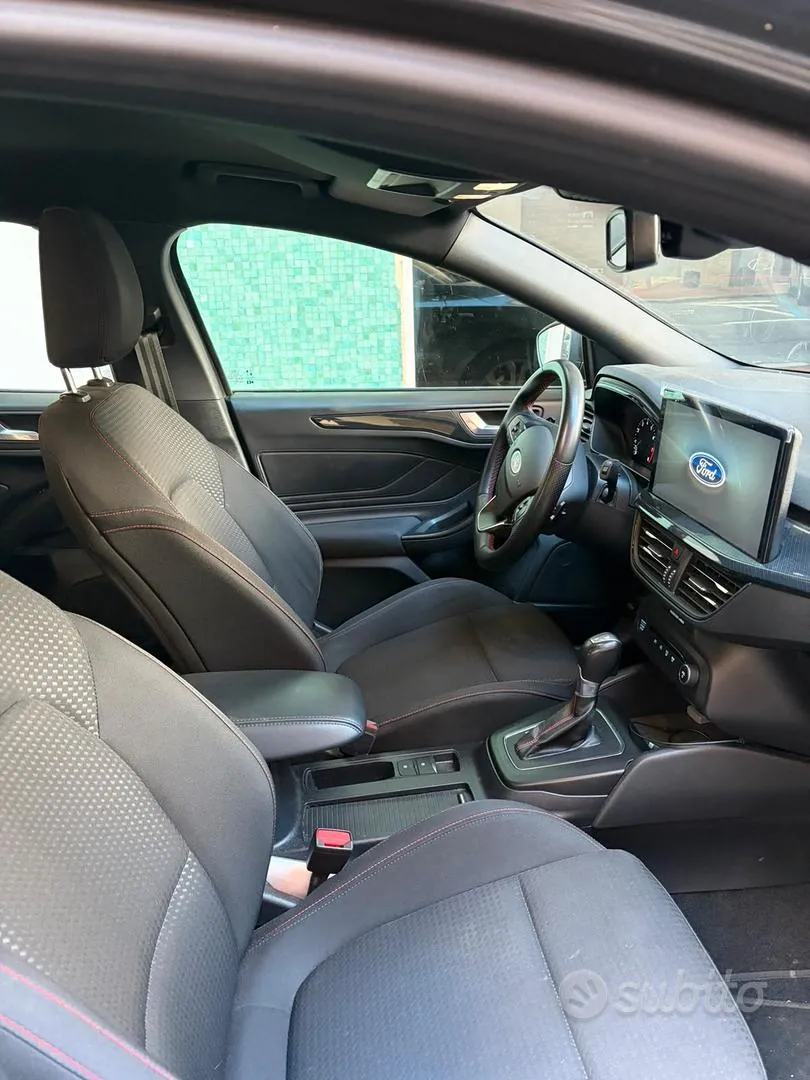 Ford Focus 2023 photo 5