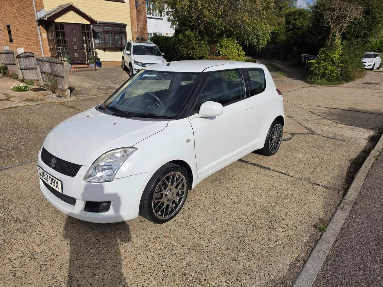 Suzuki Swift 2010 photo 3
