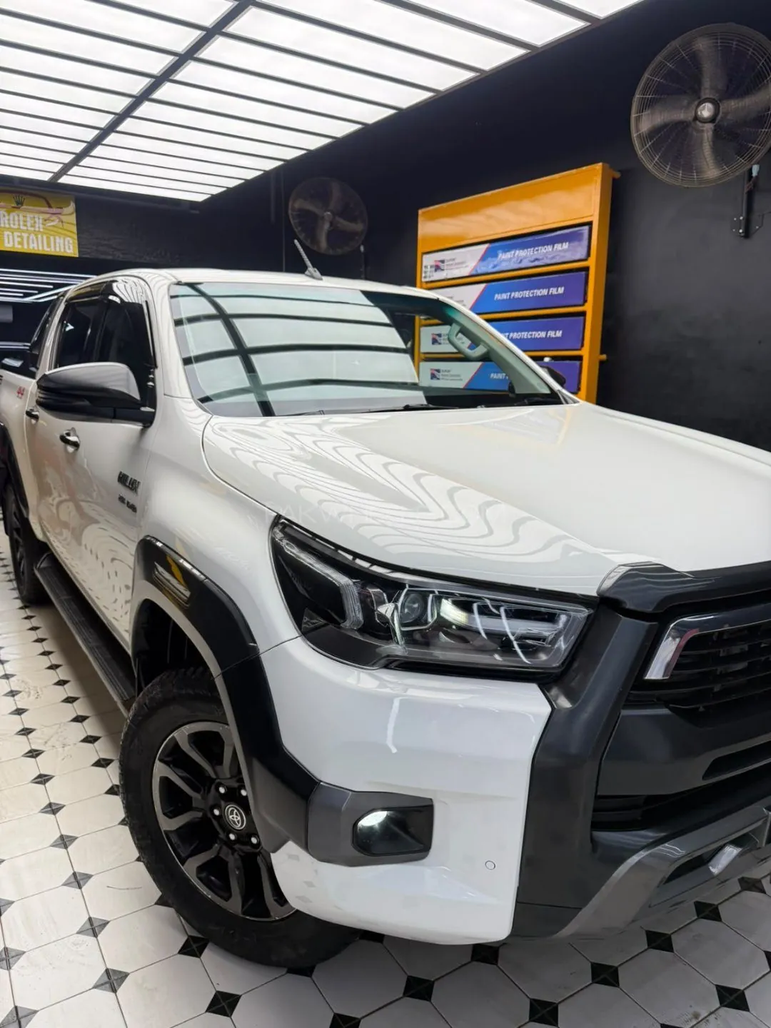 Toyota Hilux