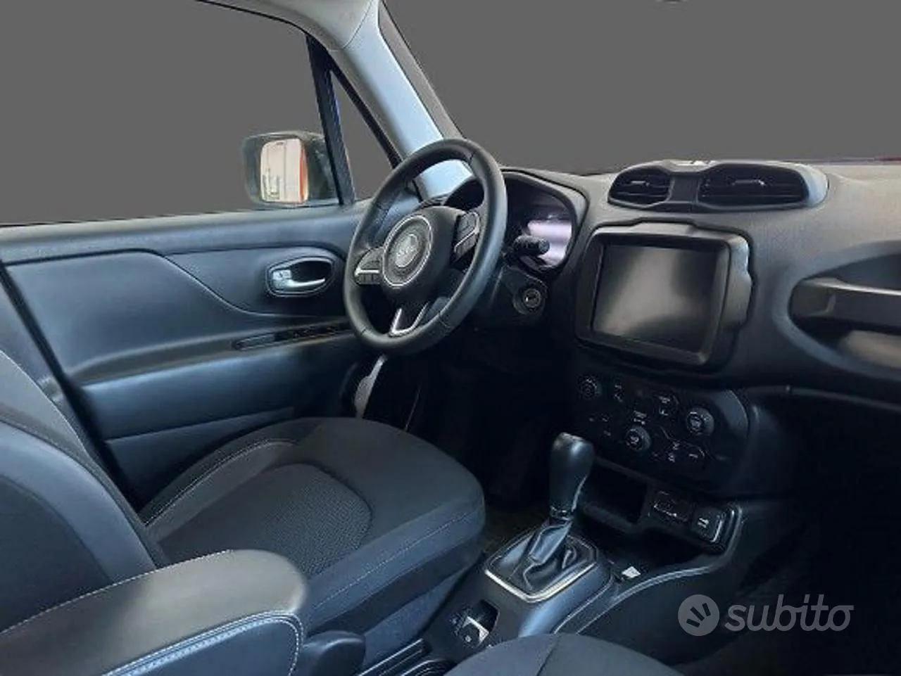 Jeep Renegade 2023 photo 3