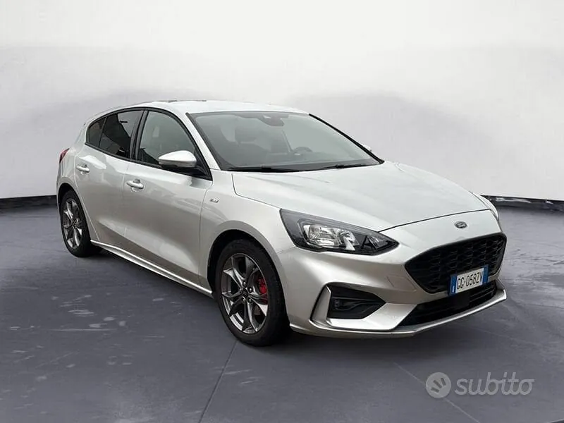 Ford Focus 2021 photo 3