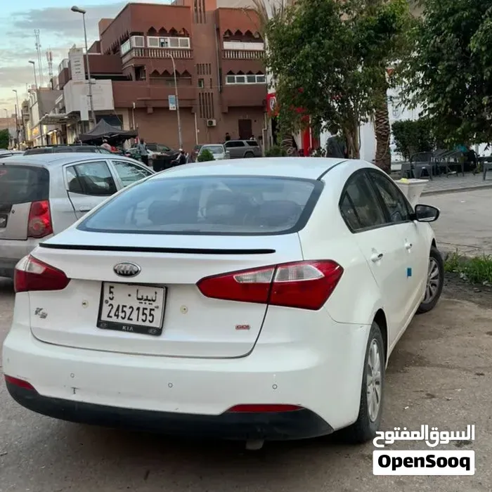 Kia K3 2014 photo 4