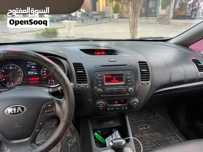 Kia K3 2014 photo 3