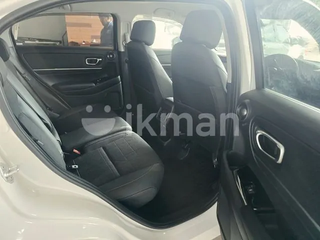 Honda Vezel 2023 photo 2
