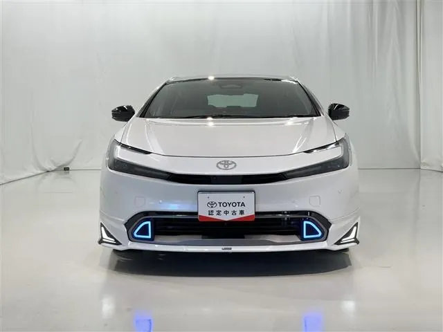 Toyota Prius Z 2026 photo 3