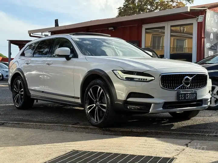 Volvo V90