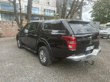Mitsubishi L200 2016 photo 3