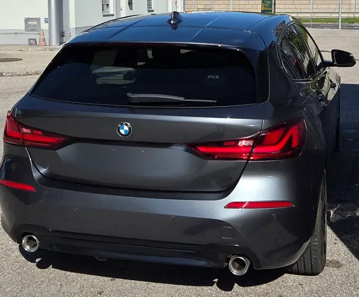 BMW 1 Series 2020 photo 3