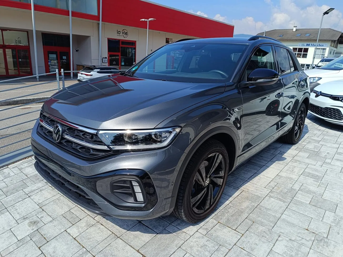 Volkswagen T-Roc 2025 photo 3