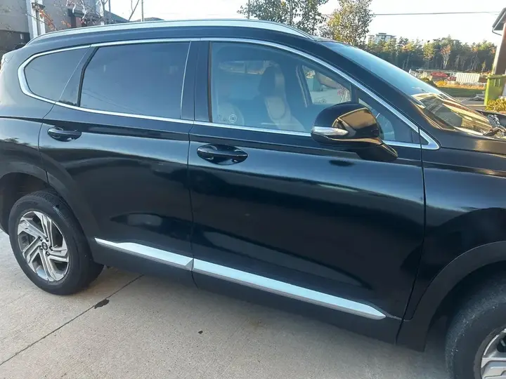 Hyundai Santa Fe 2023 photo 4