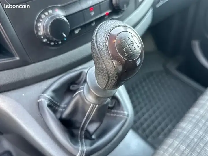 Mercedes-Benz Vito 2019 photo 5