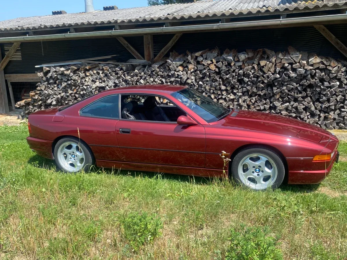 BMW 8 Series 1993 photo 3