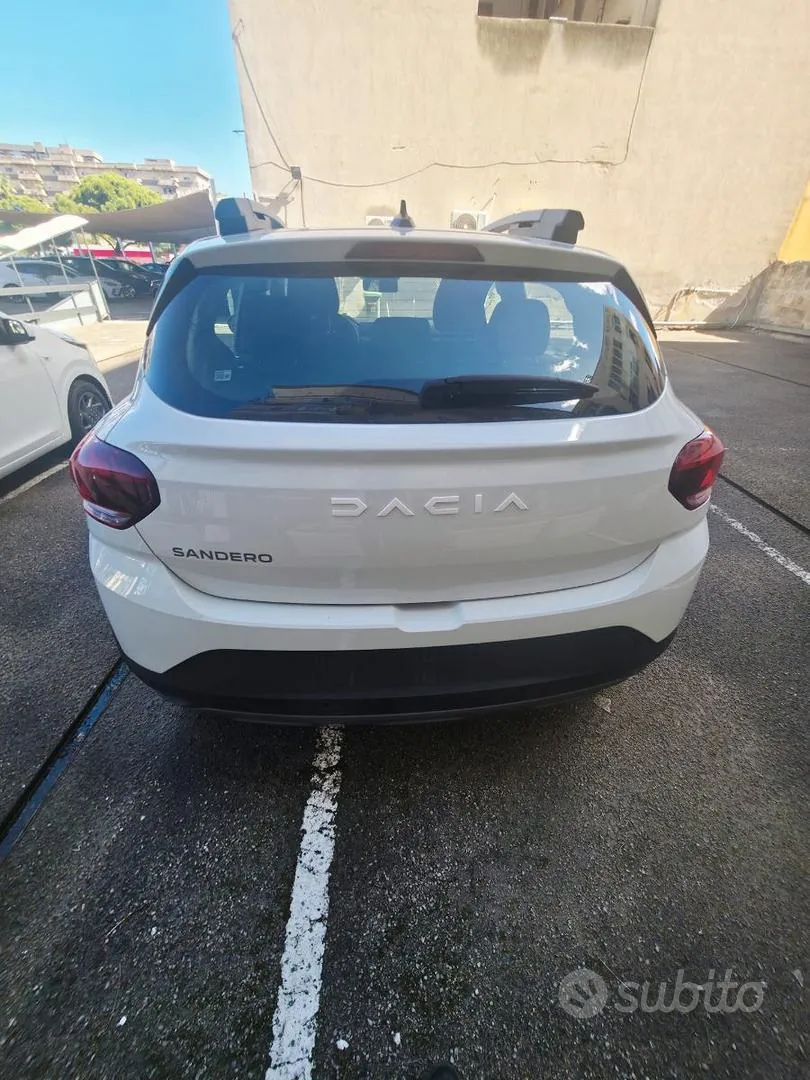 Dacia Sandero 2025 photo 3
