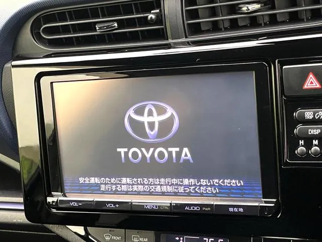Toyota Aqua S 2016 photo 3