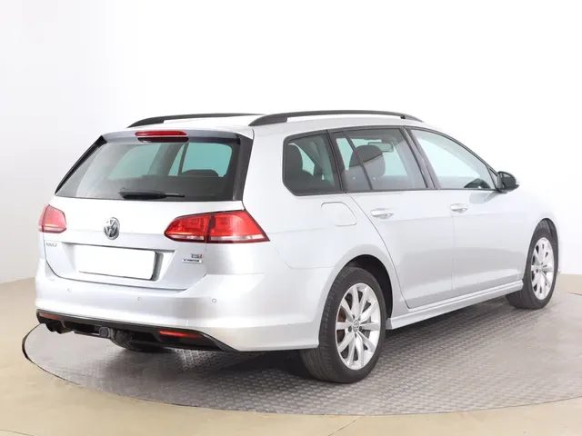 Volkswagen Golf Variant 2015 photo 4