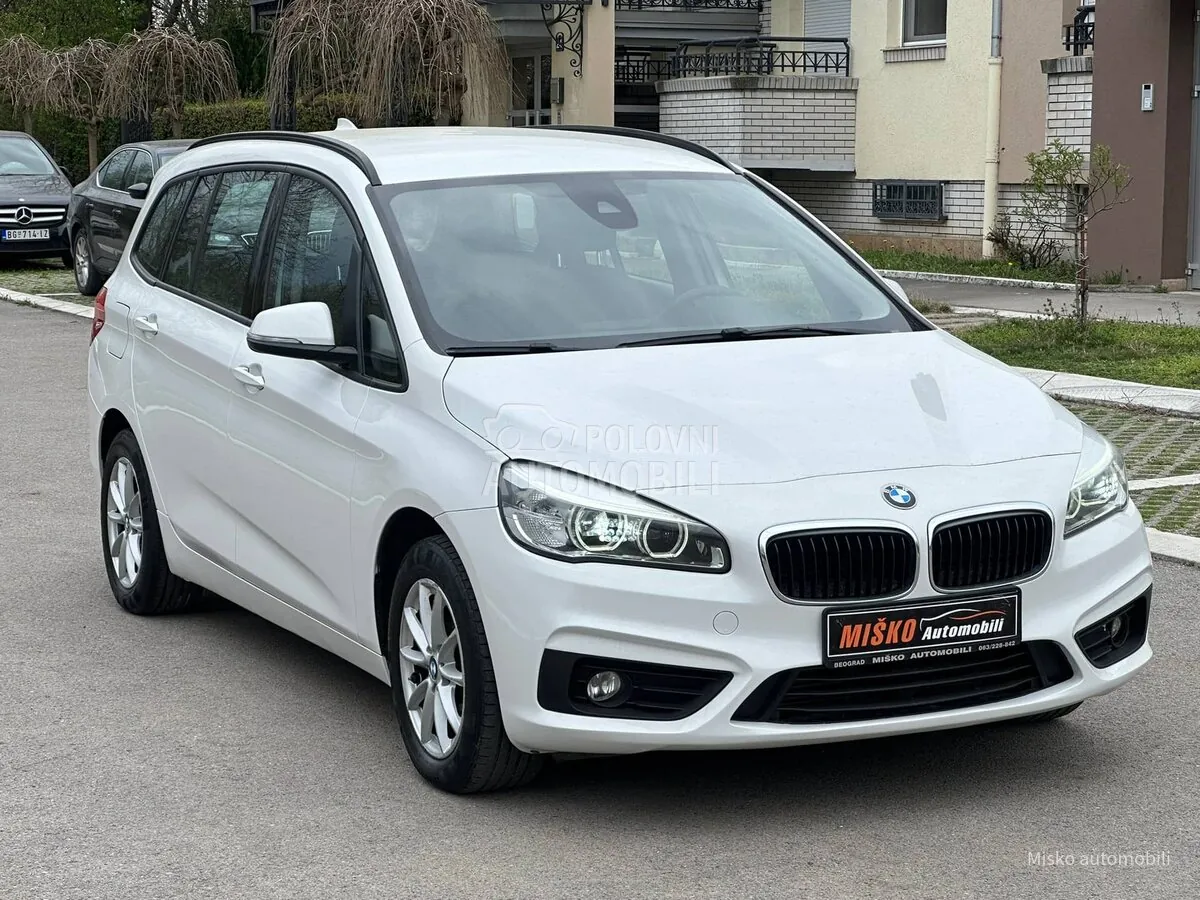 BMW 218 2016 photo 4