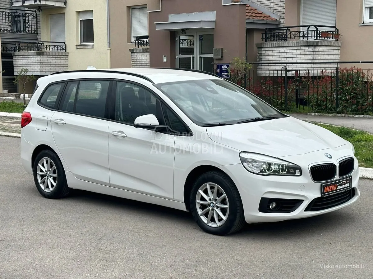 BMW 218 2016 photo 5